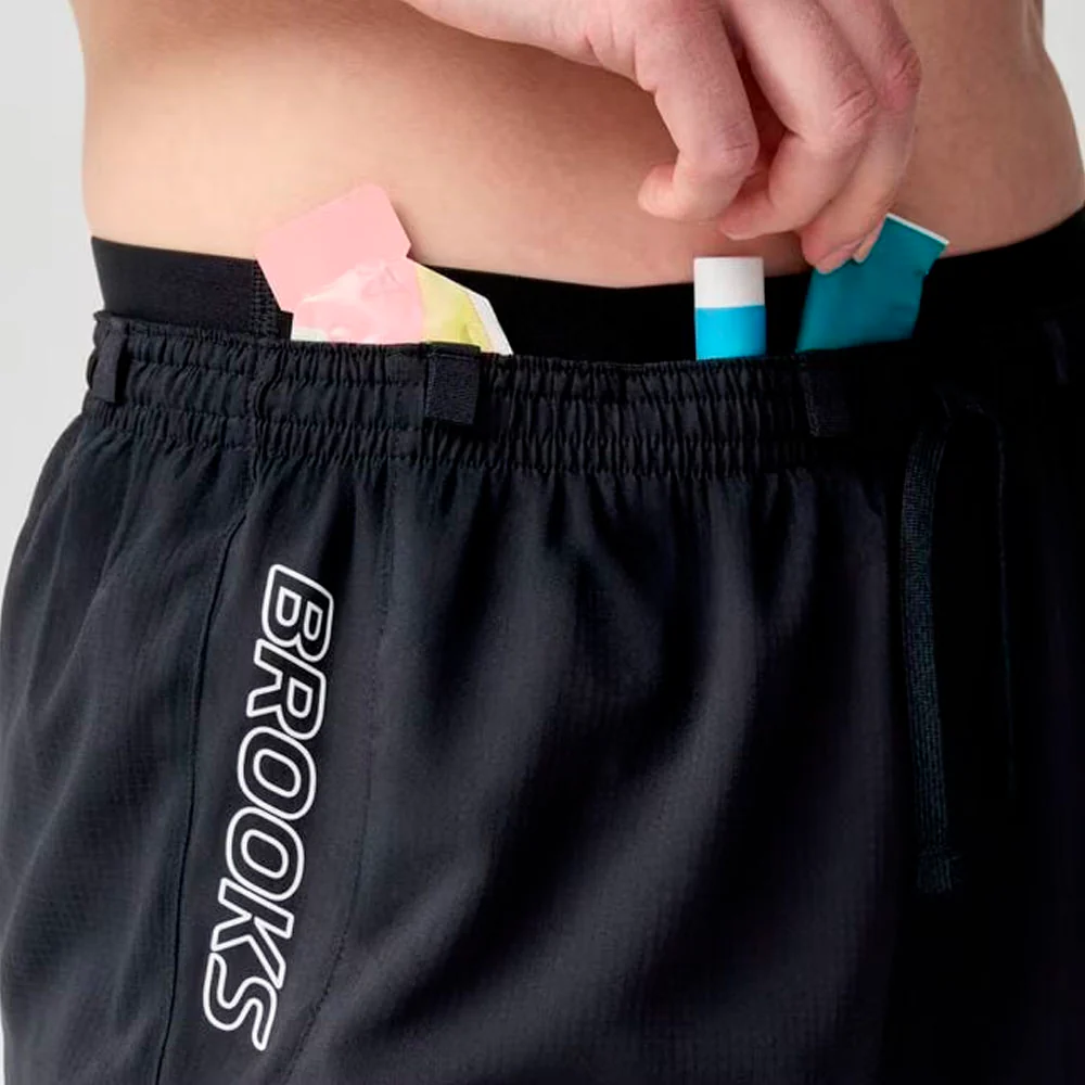 PANTALÓN CORTO BROOKS CASCADIA MUJER - Negro - Image 5