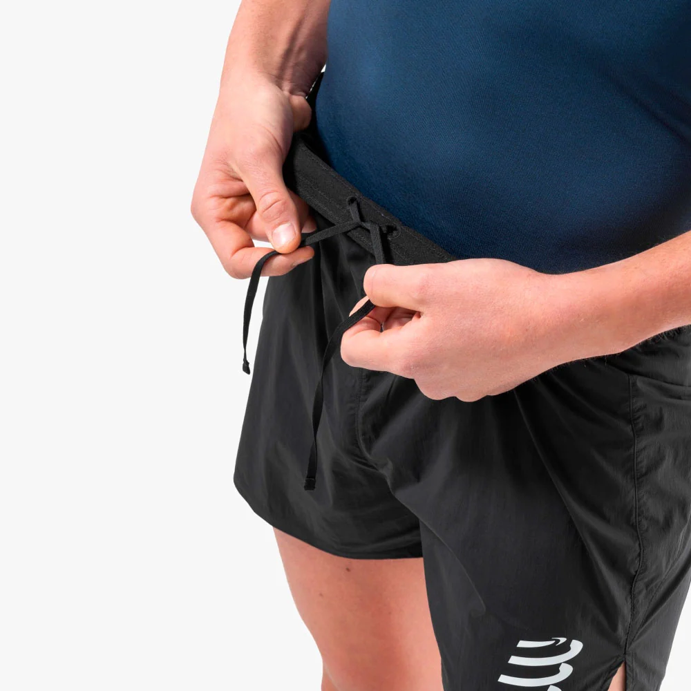 PANTALÓN CORTO COMPRESSPORT PERFORMANCE - Black - Image 3