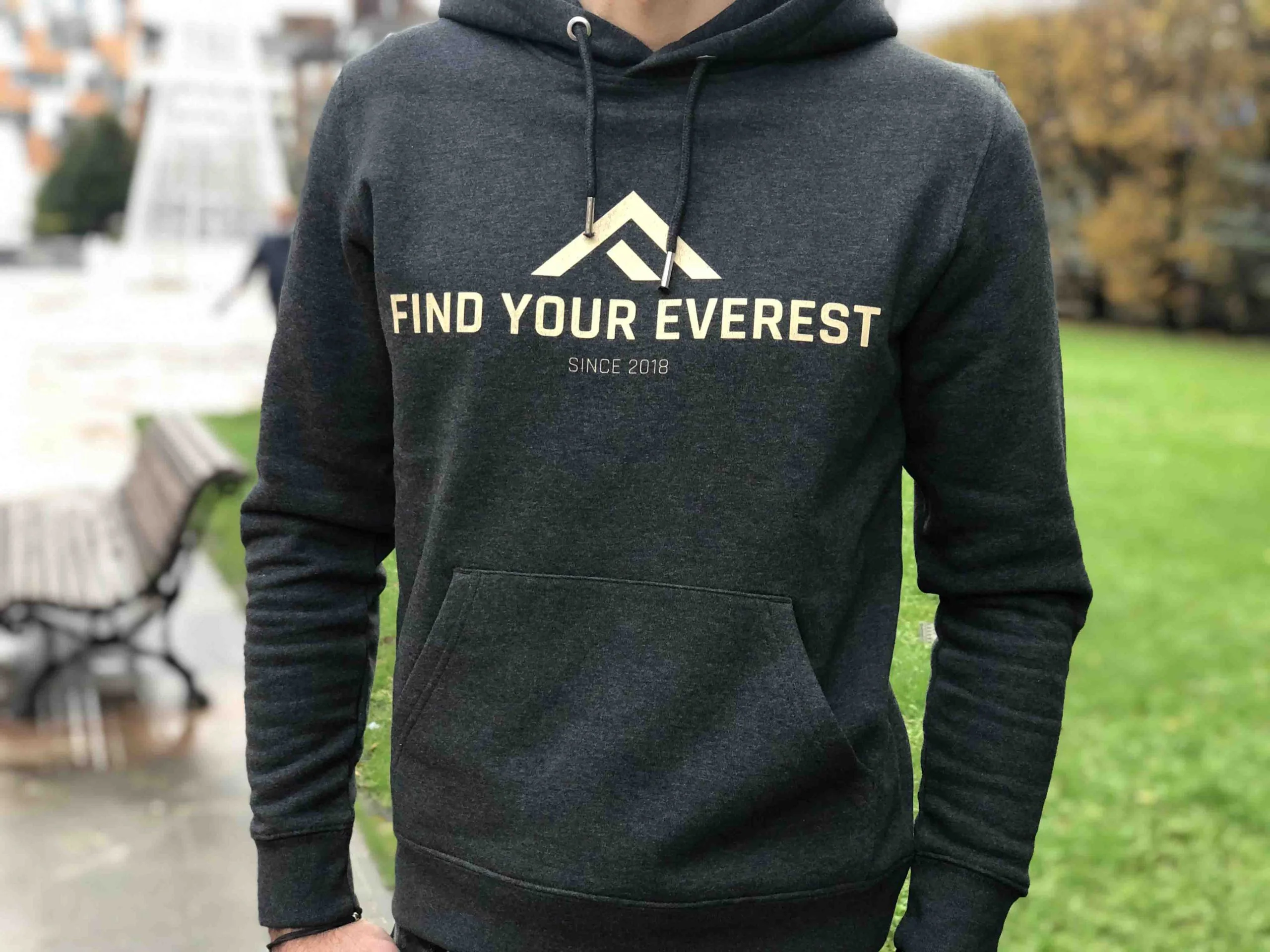 SUDADERA FIND YOUR EVEREST - Gold - Image 2