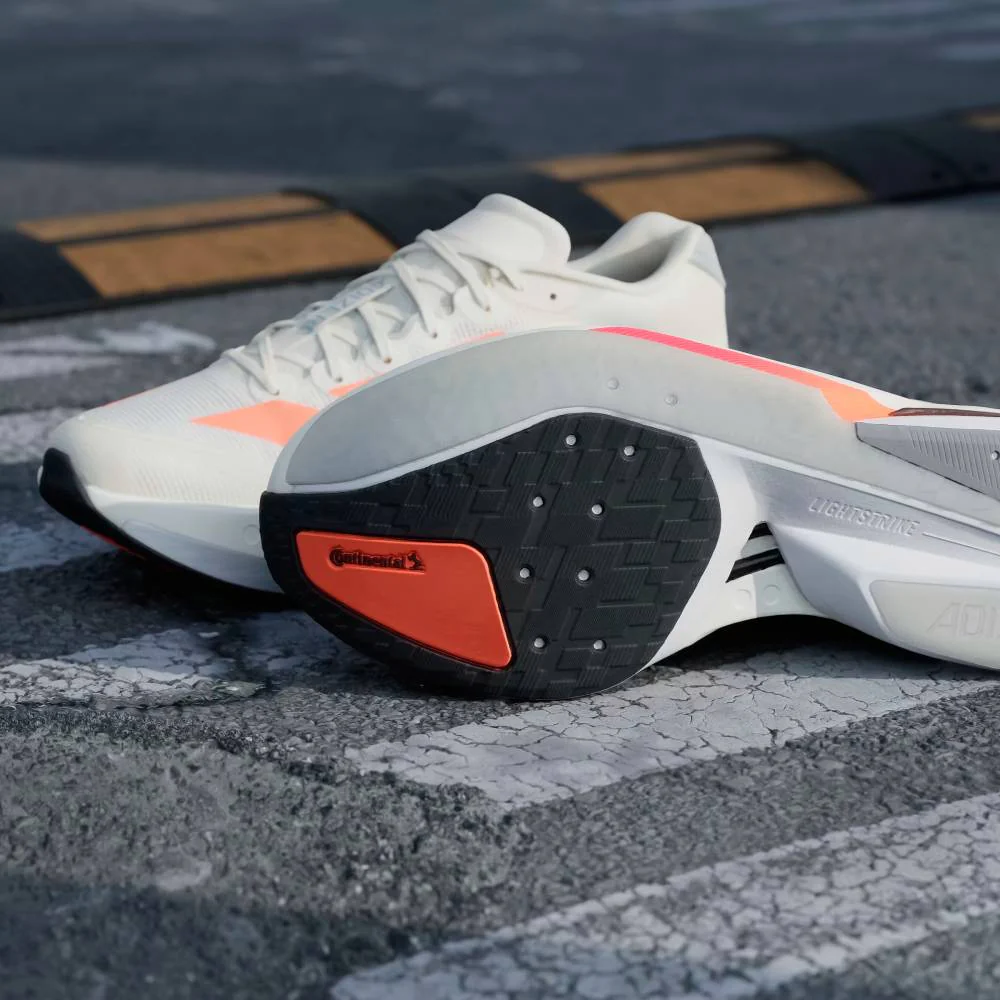 ZAPATILLAS ADIDAS ADIZERO BOSTON 13 - Off White / Lucid Orange / Grey - Image 10