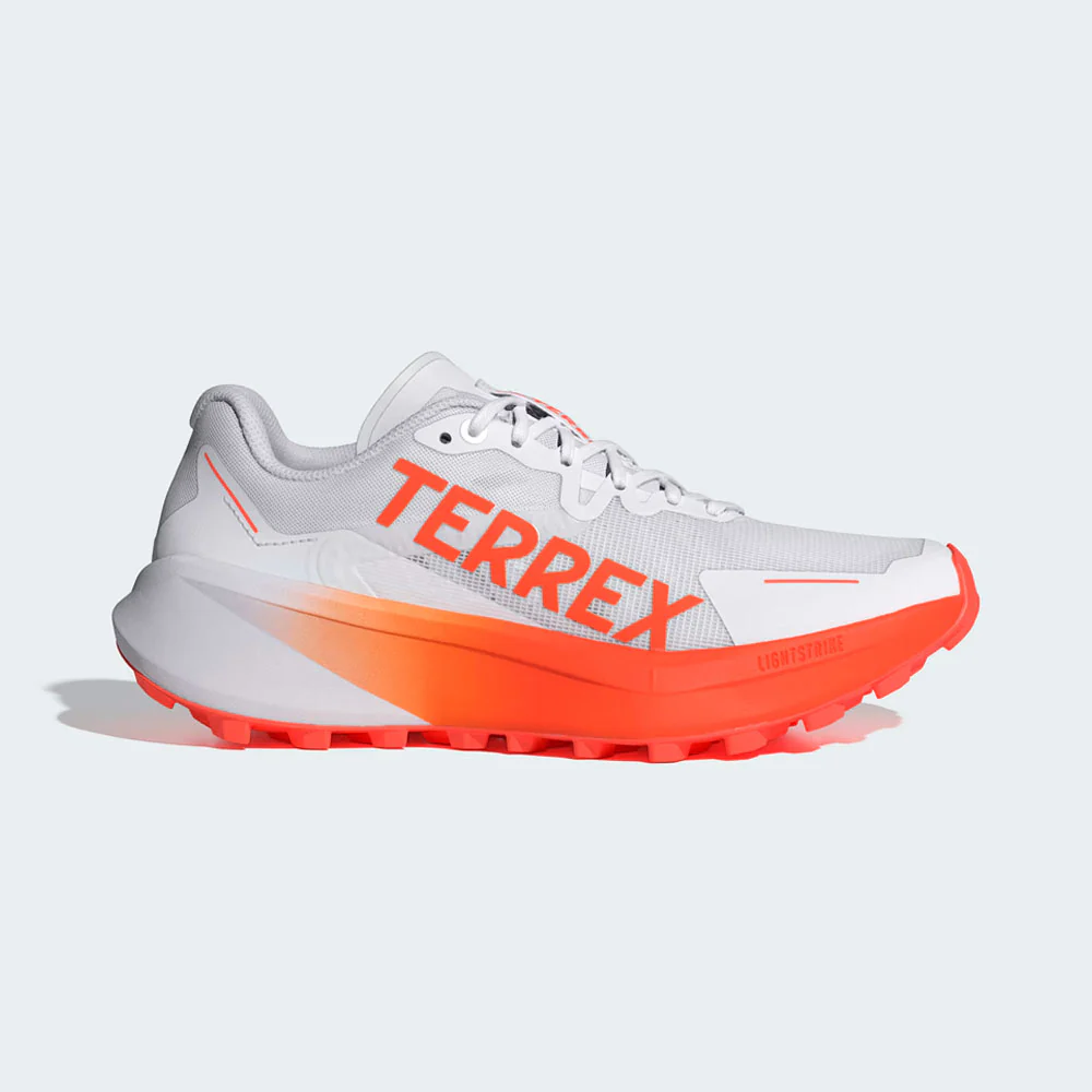 ZAPATILLAS ADIDAS TERREX AGRAVIC 3 MUJER - Cloud White / Semi Impact Orange / Dash Grey