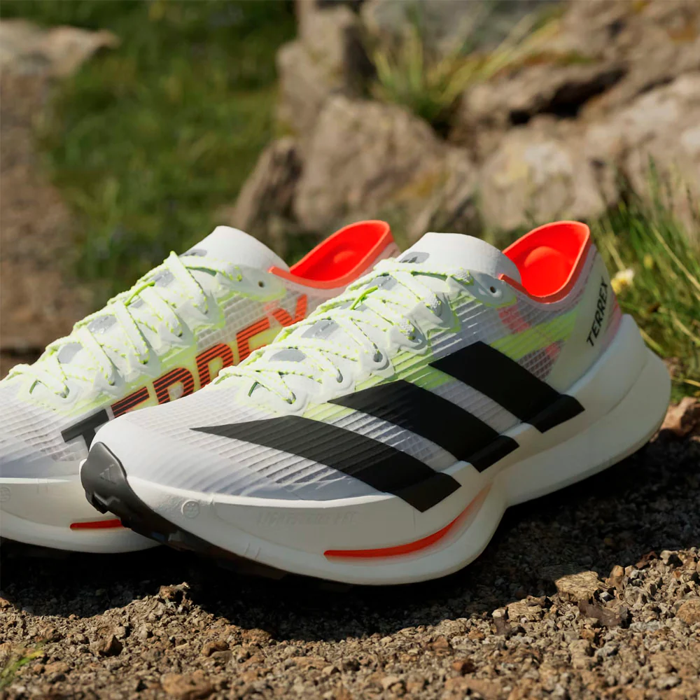 ZAPATILLAS ADIDAS TERREX AGRAVIC SPEED ULTRA 2 - Cloud White / Core Black / Semi Impact Orange - Image 2