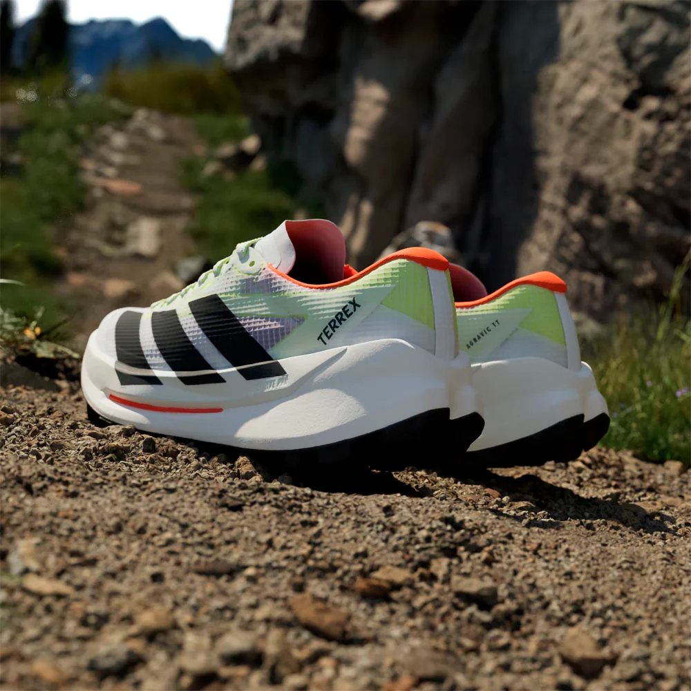 ZAPATILLAS ADIDAS TERREX AGRAVIC TT MUJER - Cloud White / Core Black / Impact Orange - Image 11