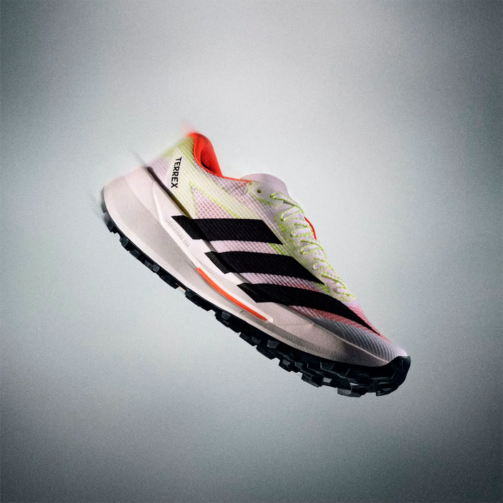 ZAPATILLAS ADIDAS TERREX AGRAVIC TT MUJER - Cloud White / Core Black / Impact Orange - Image 3