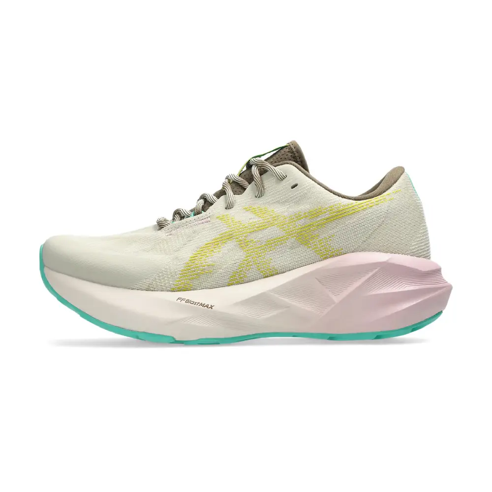 ZAPATILLAS ASICS NOVABLAST 5 TR MUJER - Light Dust / Cacti - Image 6