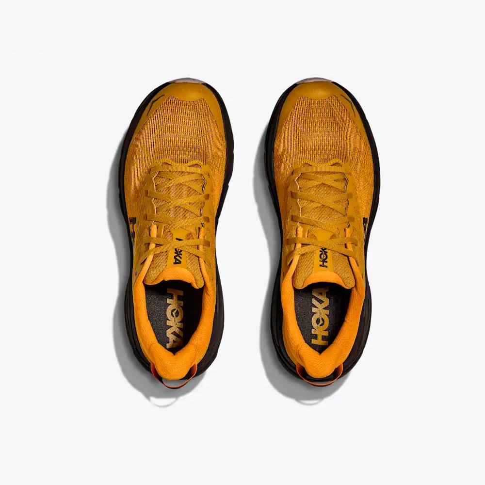 ZAPATILLAS HOKA CHALLENGER 8 - Mustard Seed / Black - Image 3