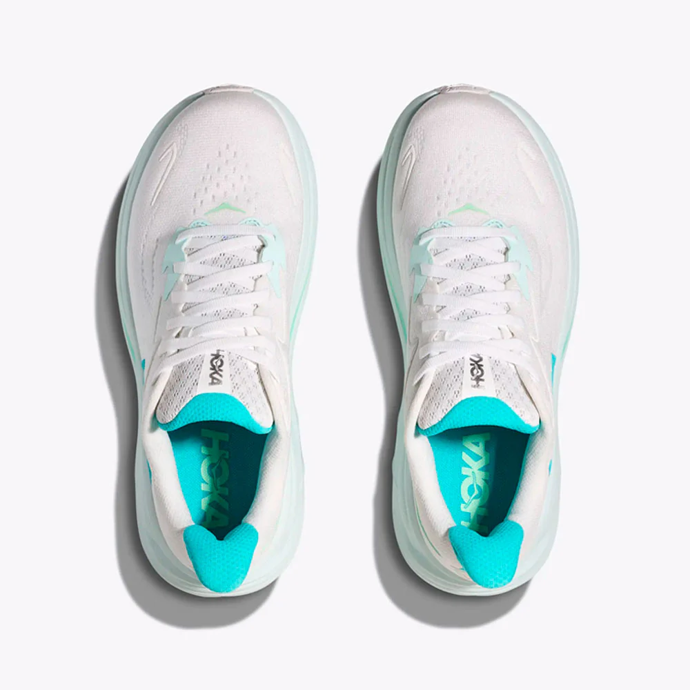 ZAPATILLAS HOKA CLIFTON 10 MUJER - White / Cielo Blue - Image 4