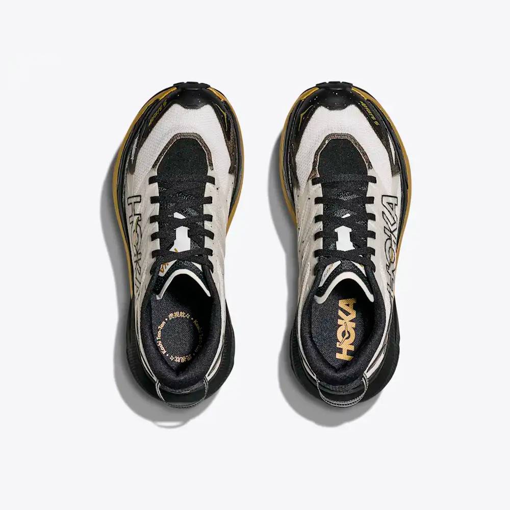 ZAPATILLAS HOKA MAFATE 5 MUJER - Black / Gold - Image 4
