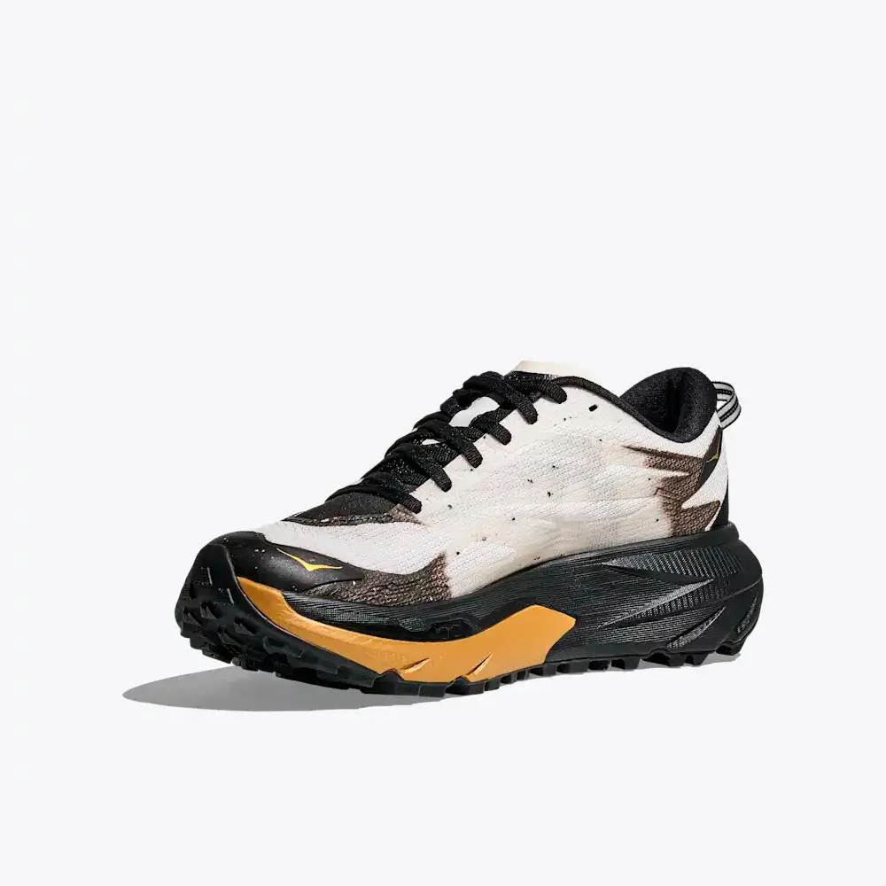 ZAPATILLAS HOKA MAFATE 5 MUJER - Black / Gold - Image 5