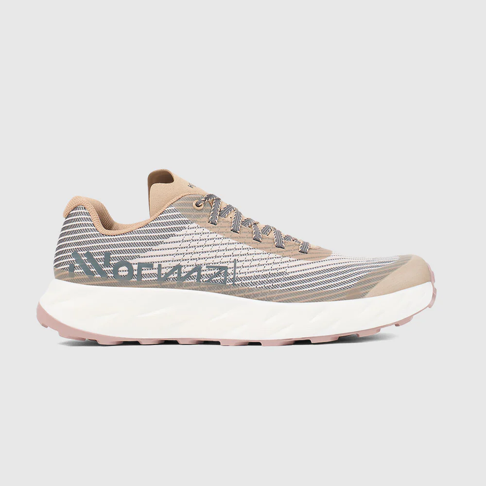 ZAPATILLAS NNORMAL KJERAG 01 - Beige / Gris