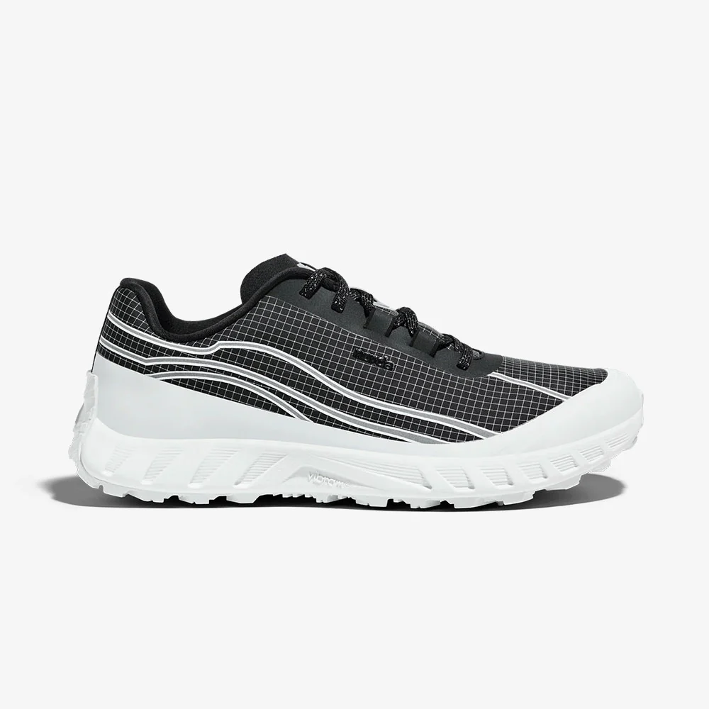 ZAPATILLAS NORDA 002 - Black Summit