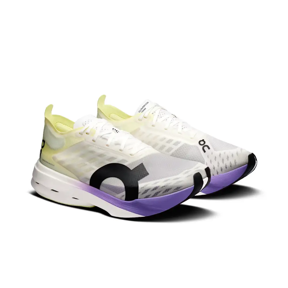 ZAPATILLAS ON CLOUDBOOM STRIKE MUJER - Juniper / Limelight - Image 2
