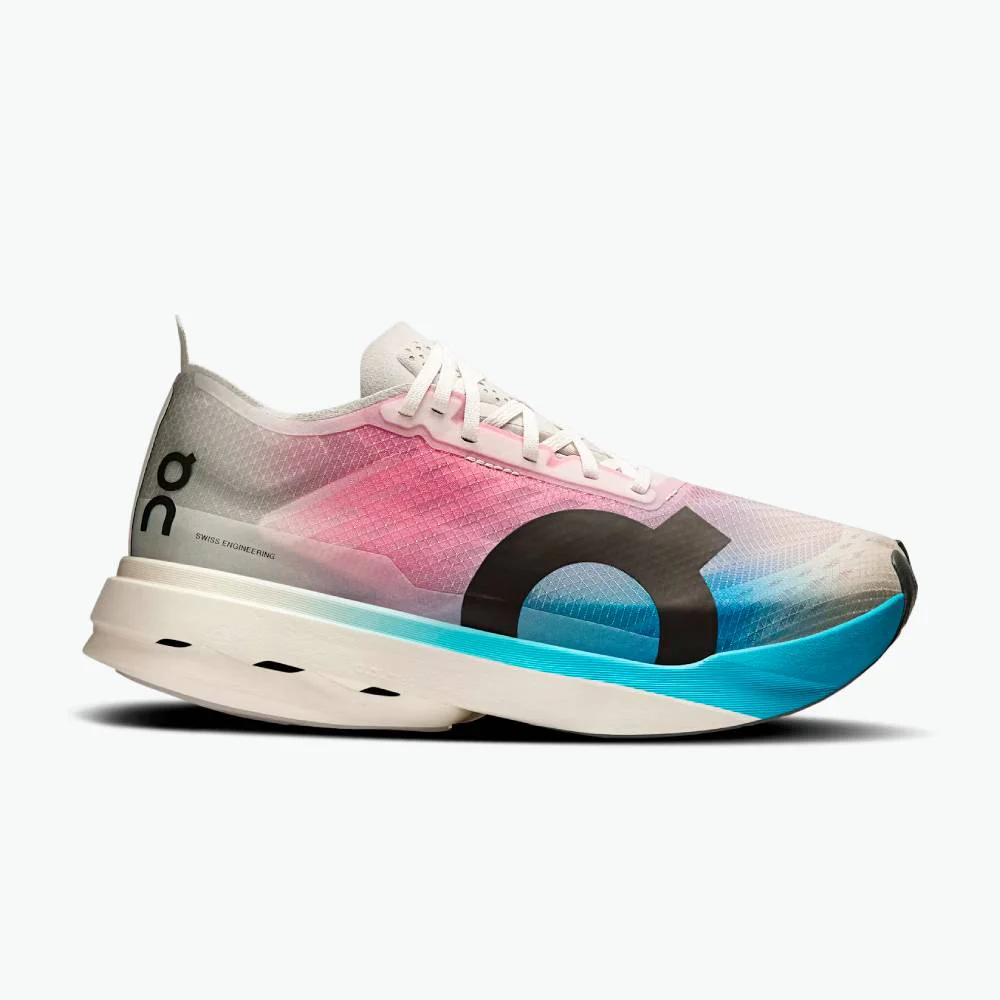 ZAPATILLAS ON CLOUDBOOM STRIKE - White / Horizon