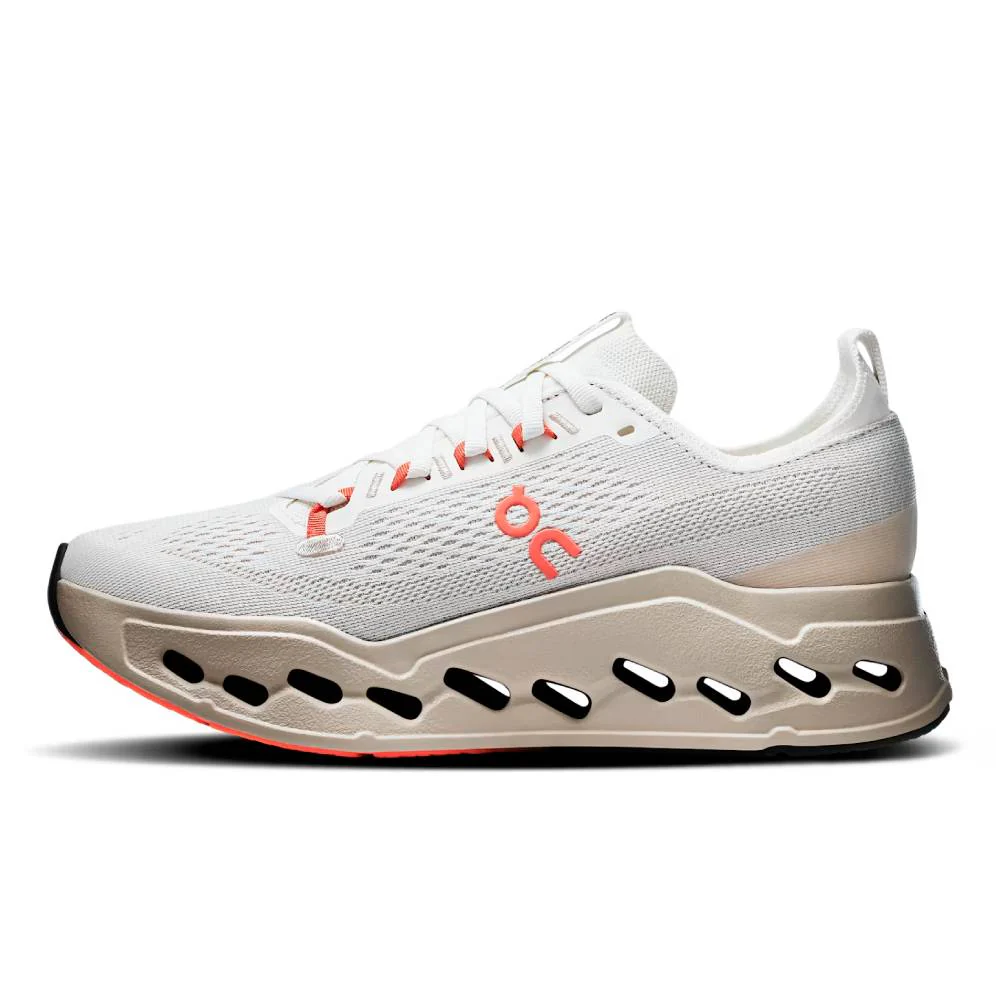 ZAPATILLAS ON CLOUDSURFER MAX MUJER - Ivory / Salmon - Image 5