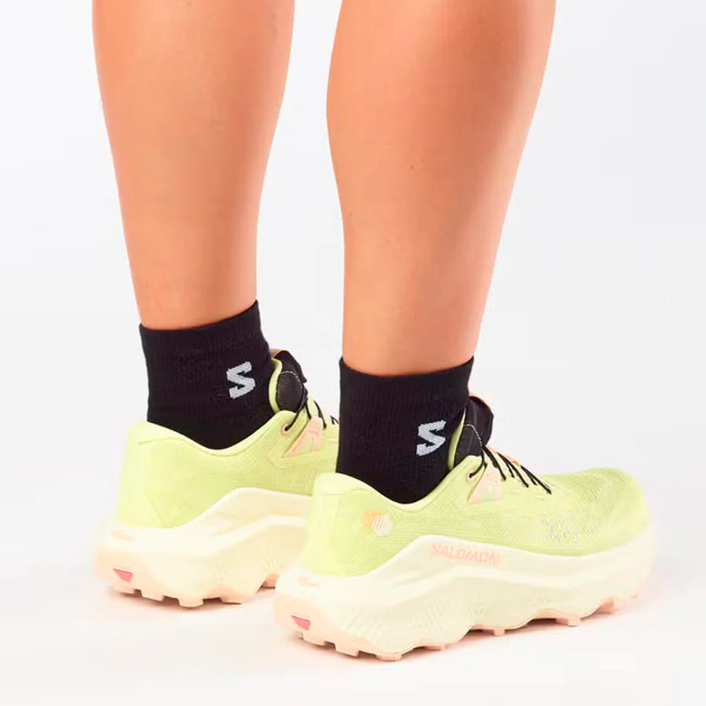 ZAPATILLAS SALOMON ULTRA GLIDE 4 MUJER - Sunny Lime / Transparent Yellow / Almond Cream - Image 5